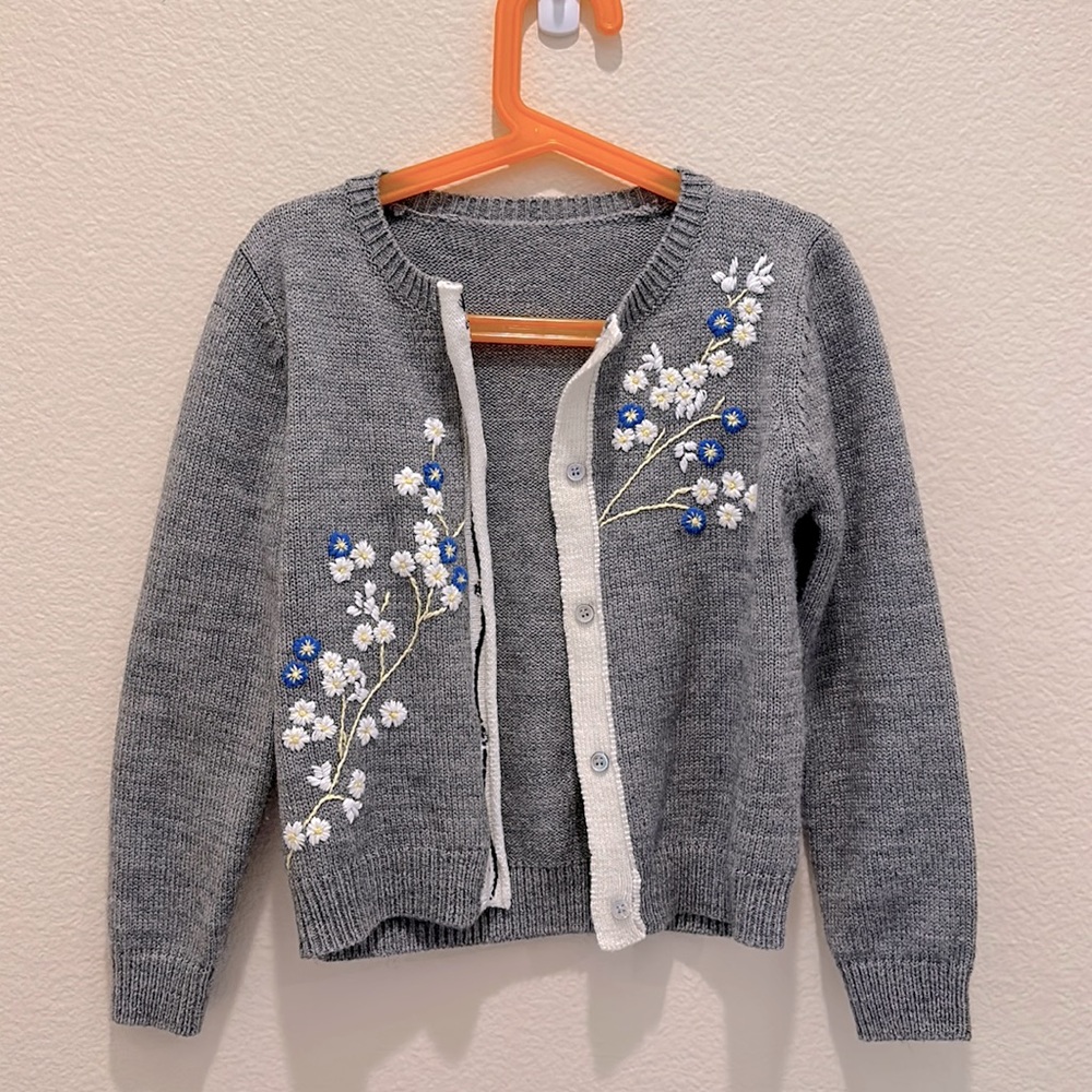 Bonpoint French luxury brand 6 years old girl’s floral woolen sweater new